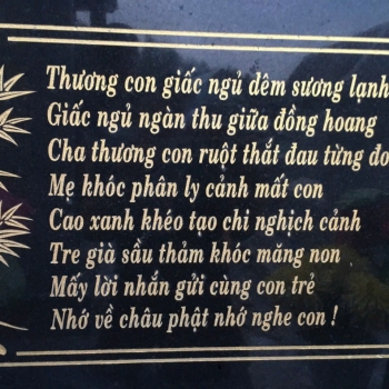 Mộ Đá Thiên Thu