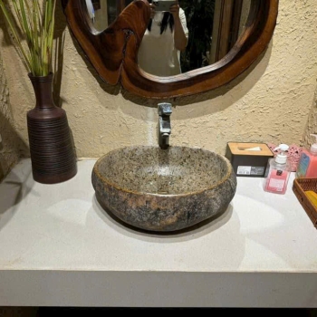 Lavabo đá nguyên khối