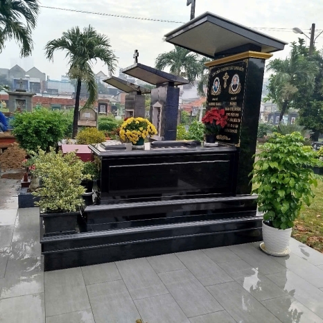 Mộ đá thiên thu