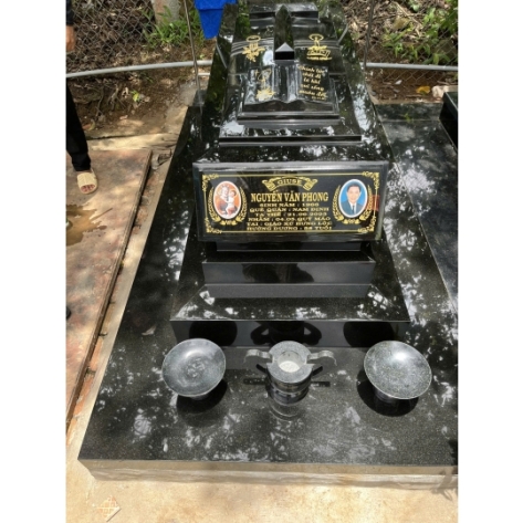 Bạn đang tìm kiếm một đơn vị chuyên tư vấn thiết kế bia mộ đá tự nhiên bền nhất?